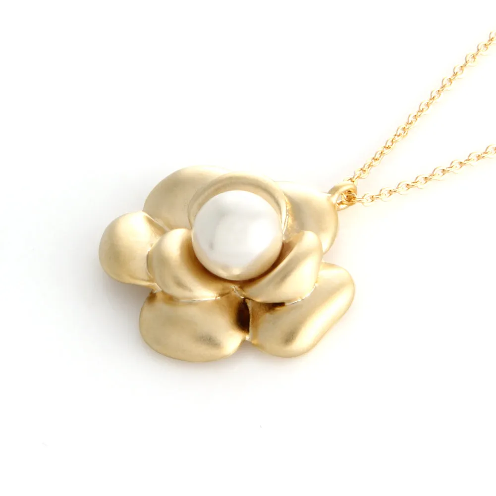 Camelia Flower Simulated Pearl Pendant Necklace