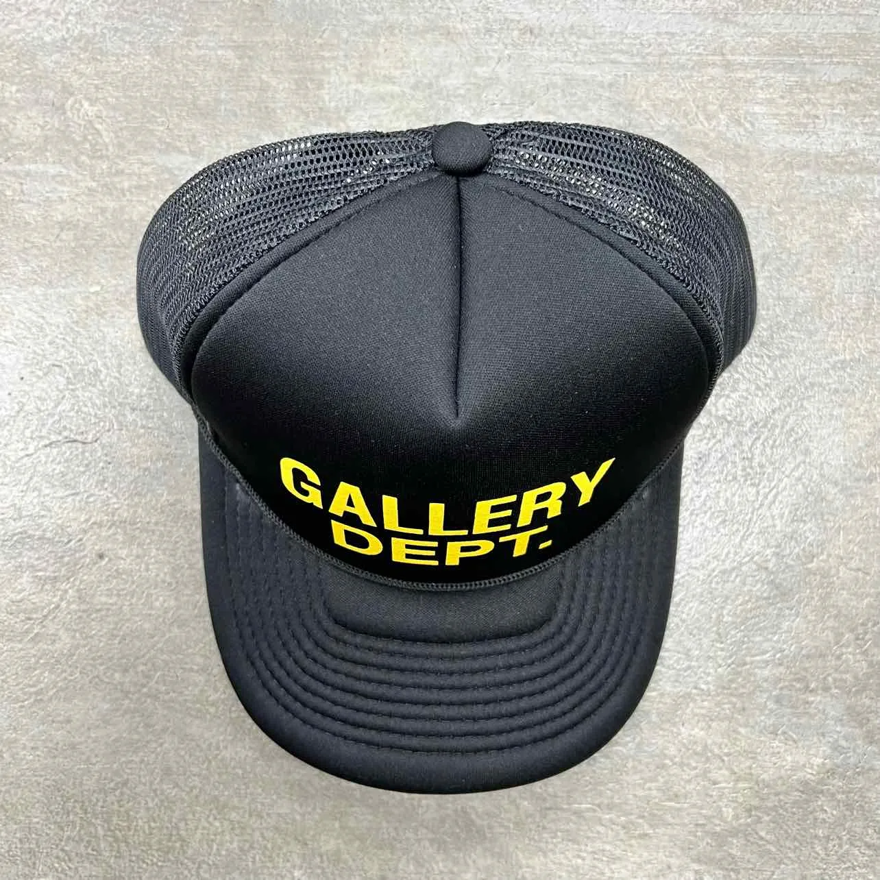 Gallery DEPT. Trucker Hat YELLOW New Black