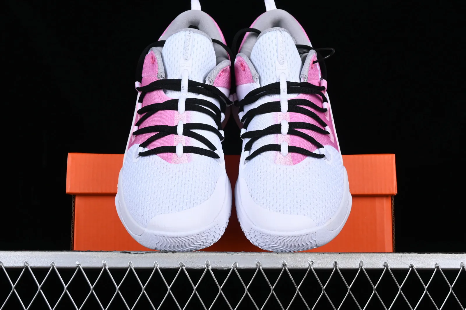 Nike Hyperdunk X Low 10 Pink White Black AR0465-105