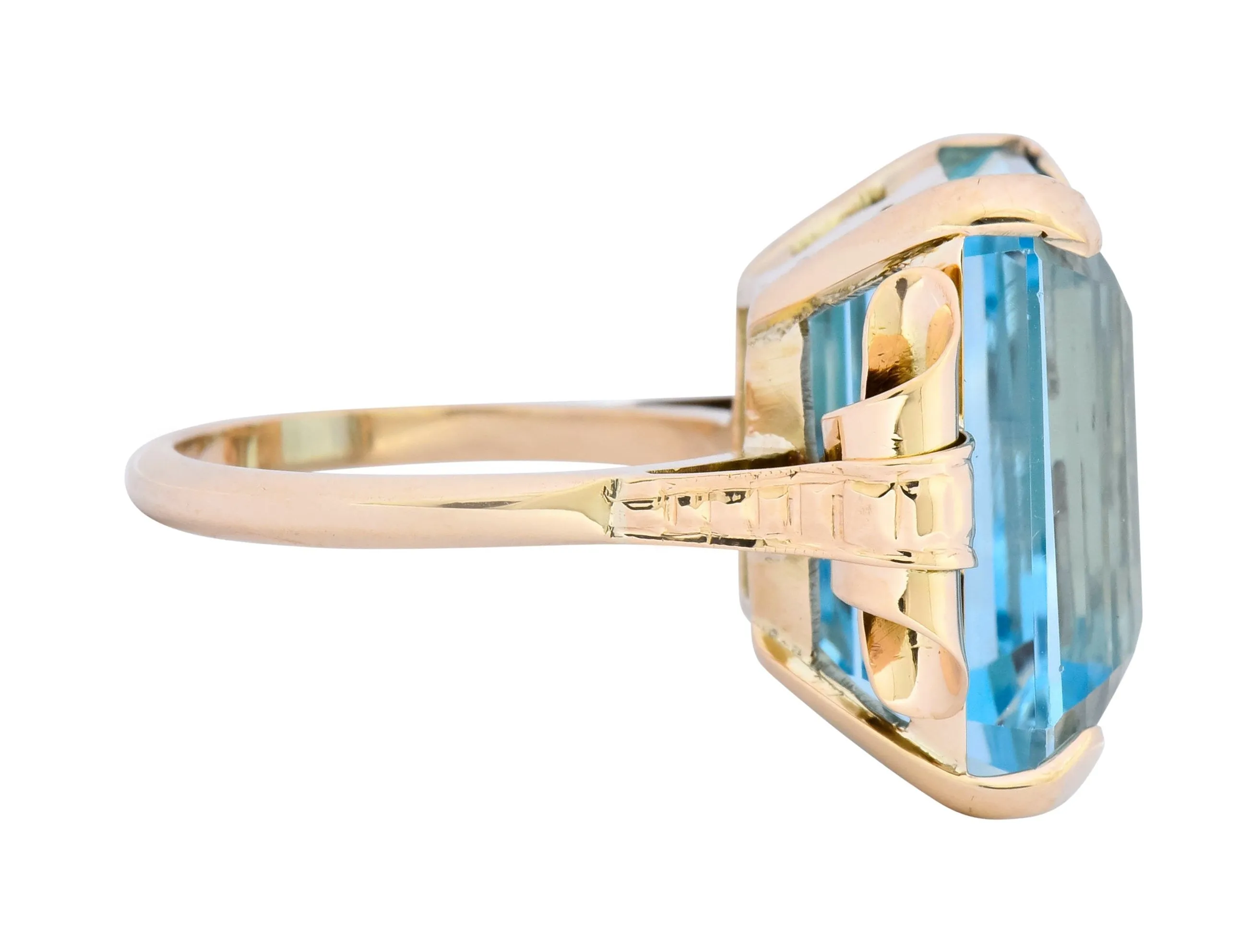 Retro 17.86 CTW Aquamarine 14 Karat Gold Cocktail Ring