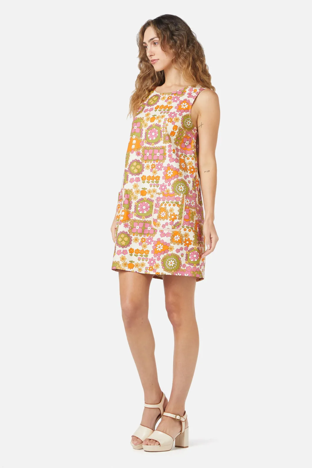 Sunny Retro Shift Dress